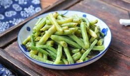 今日吃瓜老虎菜是什么菜,吃瓜老虎菜，究竟是什么美味佳肴？