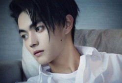 许凯每日吃瓜图